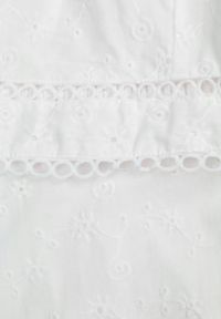 Born2be - Biały Komplet Boho z Koronkowym Topem i Długą Spódnicą z Gumką w Pasie Isemia. Kolor: biały. Materiał: koronka #4