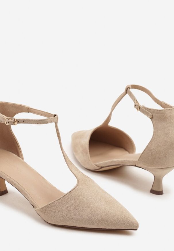 Born2be - Beżowe Czółenka na Obcasie Typu Kaczuszka z Noskiem w Szpic Liliera. Okazja: na co dzień. Kolor: beżowy. Materiał: jeans. Obcas: na obcasie. Styl: elegancki, casual. Wysokość obcasa: średni