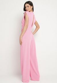 Born2be - Różowy Kombinezon Bez Rękawów z Ozdobnym Marszczeniem Sepalene. Okazja: na co dzień. Kolor: różowy. Długość rękawa: bez rękawów. Sezon: wiosna, lato. Styl: casual, elegancki, klasyczny #6