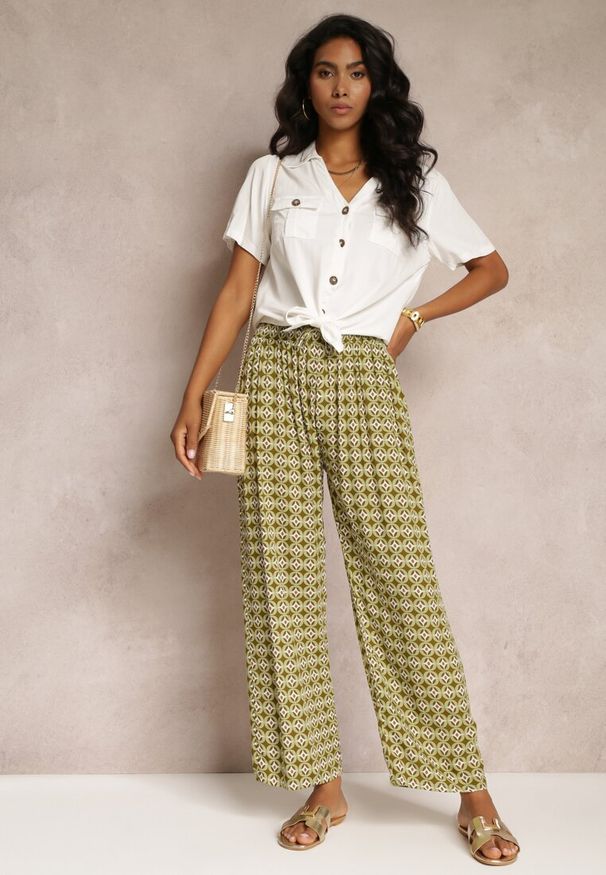 Renee - Zielone Wiskozowe Spodnie z Gumką w Pasie i Szerokimi Nogawkami Ianita. Kolor: zielony. Materiał: wiskoza