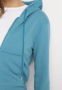 Born2be - Niebieski Bawełniany Komplet Dresowy Bluza z Kapturem i Spodnie Dzwony Nanre. Kolor: niebieski. Materiał: bawełna, dresówka #7