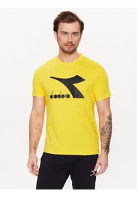 Diadora T-Shirt Ss Core 102.179759 Żółty Regular Fit. Kolor: żółty. Materiał: bawełna