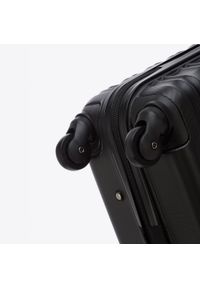 Wittchen - Duża walizka z ABS-u z żebrowaniem czarna. Kolor: czarny. Materiał: guma #10