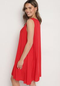 Born2be - Czerwona Rozkloszowana Sukienka z Bawełny z Ozdobnymi Guzikami Folusae. Okazja: na co dzień. Typ kołnierza: dekolt w serek. Kolor: czerwony. Materiał: bawełna. Sezon: lato, wiosna. Typ sukienki: proste. Styl: klasyczny, elegancki, casual #3