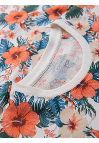 Ombre Clothing - T-shirt męski bawełniany w kwiatowy wzór full print – biały V1 - Rozmiar: XL. Okazja: na co dzień, na spacer. Kolor: biały. Materiał: bawełna. Długość rękawa: krótki rękaw. Długość: krótkie. Wzór: nadruk, kwiaty. Sezon: lato. Styl: wakacyjny, casual, elegancki