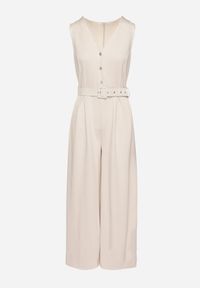 Born2be - Jasnobeżowy Taliowany Kombinezon z Wiskozą Ozdobiony Paskiem Ralinelle. Okazja: na imprezę. Kolor: beżowy. Materiał: wiskoza. Wzór: aplikacja. Styl: elegancki, klasyczny #4