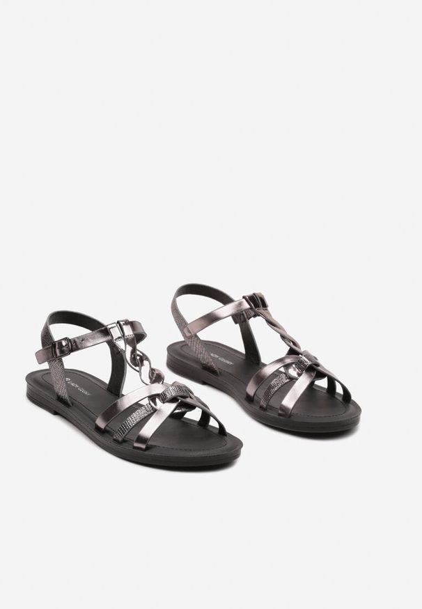 Renee - Czarne Płaskie Sandały z Imitacji Skóry Zapinane na Sprzączkę Obianna. Okazja: na plażę. Nosek buta: otwarty. Zapięcie: sprzączka. Kolor: czarny. Materiał: skóra. Sezon: lato. Styl: elegancki