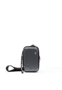 Big Star Accessories - Torebka damska Big Star, z tworzywa syntetycznego o ryflowanej strukturze z dwoma zamkami błyskawicznymi regulowanym paskiem na ramię, szara, GG57416. Kolor: szary. Styl: casual. Rodzaj torebki: na ramię #1