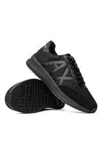 Sneakersy męskie czarne Armani Exchange XUX071 XV527 K001. Kolor: czarny