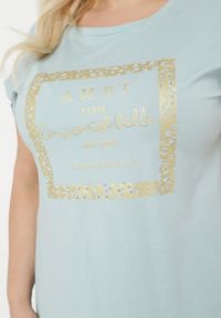 Born2be - Jasnoniebieski Bawełniany Komplet Dresowy Letni Koszulka z Nadrukiem i Spodnie 3/4 Nelene. Kolor: niebieski. Materiał: bawełna, dresówka. Wzór: nadruk #3