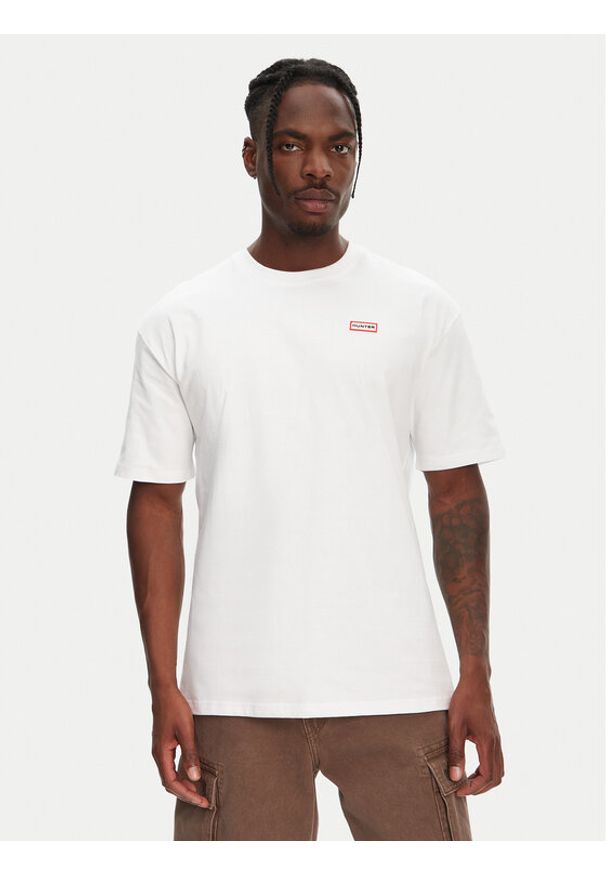 Hunter T-Shirt Rasputin HARM0057251 Biały Relaxed Fit. Kolor: biały. Materiał: bawełna