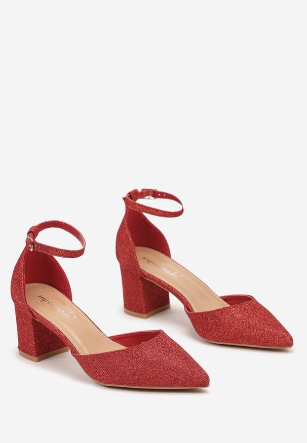 Born2be - Czerwone Eleganckie Czółenka na Słupku z Brokatem i Sprzączką Evadora. Zapięcie: sprzączka. Kolor: czerwony. Obcas: na słupku. Styl: elegancki