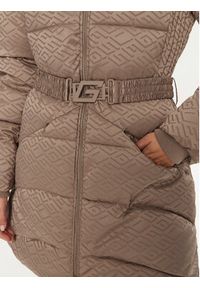 Guess Kurtka zimowa Seline W4BL58 WGL72 Brązowy Regular Fit. Kolor: brązowy. Materiał: syntetyk. Sezon: zima #3