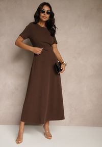 Renee - Brązowa Sukienka o Rozkloszowanym Kroju z Ozdobnym Paskiem Desiliena. Okazja: na co dzień. Kolor: brązowy. Materiał: denim. Styl: elegancki, casual #3