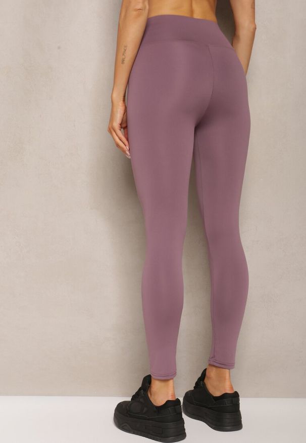 Renee - Fioletowe Sportowe Legginsy High Waist Vesara. Okazja: na co dzień. Stan: podwyższony. Kolor: fioletowy. Długość: długie. Styl: sportowy