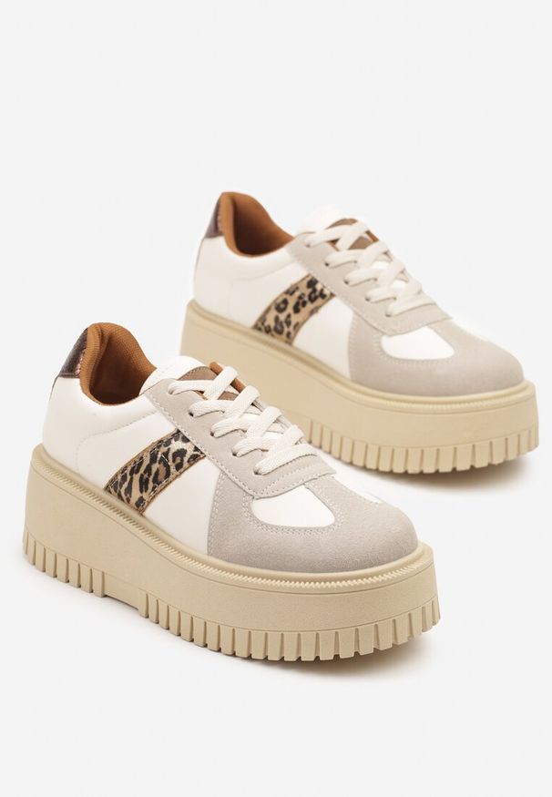 Born2be - Beżowo-Panterkowe Sneakersy na Grubej Podeszwie z Ozdobnym Paskiem Viviriana. Zapięcie: pasek. Kolor: beżowy. Materiał: jeans. Sezon: lato