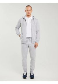Big-Star - Bluza męska z kapturem szara Ajron 901/ Kersyn 901. Okazja: na co dzień. Typ kołnierza: kaptur. Kolor: szary. Materiał: materiał. Wzór: aplikacja. Styl: sportowy, wakacyjny, elegancki, casual #3