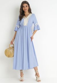 Born2be - Niebieska Wiskozowa Sukienka Maxi z Ozdobnym Dekoltem i Gumką w Pasie Latava. Okazja: na co dzień. Kolor: niebieski. Materiał: wiskoza. Styl: casual. Długość: maxi #2