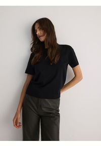 Reserved - T-shirt z bawełny merceryzowanej - czarny. Kolor: czarny. Materiał: bawełna