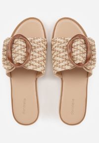 Renee - Ciemnobeżowe Klapki z Plecionką i Geometryczną Klamrą Nemornell. Okazja: na co dzień. Kolor: beżowy. Materiał: len. Wzór: geometria. Sezon: lato. Styl: boho, casual, retro #8