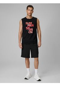 4f - 4F Koszulka bez rękawów regular z nadrukiem męska - czarna S. Kolor: czarny. Materiał: dzianina, bawełna. Długość rękawa: bez rękawów. Wzór: nadruk. Sezon: lato #2