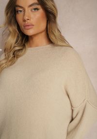 Renee - Beżowy Sweter z Wełną z Alpaki i Krótszym Rękawem Irissania. Okazja: na co dzień. Kolor: beżowy. Materiał: wełna. Długość rękawa: krótki rękaw. Długość: krótkie. Styl: elegancki, casual #3