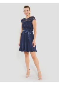 Swing Sukienka koktajlowa 77760510 Granatowy Regular Fit. Kolor: niebieski. Materiał: syntetyk. Styl: wizytowy #1