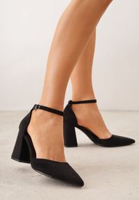 Born2be - Czarne Czółenka z Imitacji Zamszu na Słupku z Noskiem w Szpic Violetto. Okazja: na co dzień, na spotkanie biznesowe, do pracy. Zapięcie: pasek. Kolor: czarny. Materiał: zamsz. Obcas: na słupku. Styl: casual, biznesowy, elegancki, klasyczny. Wysokość obcasa: średni #4