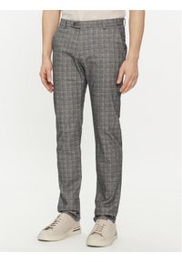 Bugatti Chinosy 4890 26350 Szary Slim Fit. Kolor: szary. Materiał: bawełna