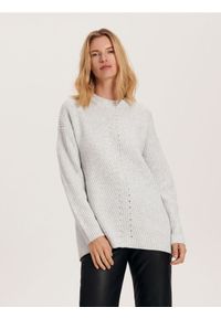 Reserved - Gładki sweter - jasnoszary. Kolor: szary. Materiał: dzianina. Wzór: gładki