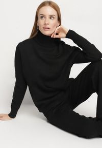 Born2be - Czarny Dzianinowy Komplet z Wełną i Bawełną Spodnie i Sweter z Golfem Errele. Kolor: czarny. Materiał: dzianina, wełna, bawełna