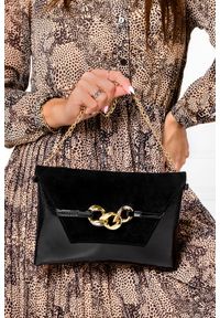 Laura Biaggi - Czarna torebka wizytowa ze złotym łańcuchem laura biaggi jp50. Kolor: czarny. Styl: wizytowy