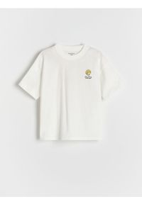 Reserved - T-shirt z nadrukiem na plecach - złamana biel. Materiał: bawełna. Wzór: nadruk