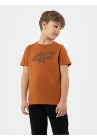 4F JUNIOR - T-shirt z nadrukiem chłopięcy. Kolor: brązowy. Materiał: bawełna. Wzór: nadruk