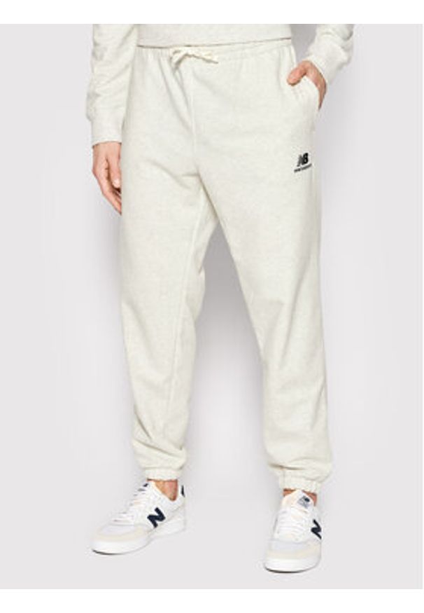 New Balance Spodnie dresowe Unisex UP21500 Szary Ahletic Fit. Kolor: szary. Materiał: bawełna
