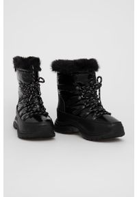 Calvin Klein Śniegowce damskie kolor czarny. Nosek buta: okrągły. Zapięcie: sznurówki. Kolor: czarny. Materiał: guma #2