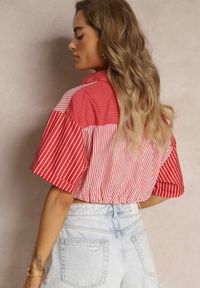 Renee - Czerwona Bluzka Krótka w Stylu Retro na Guziki Ozdobiona Paskami Fito. Kolor: czerwony. Długość rękawa: krótki rękaw. Długość: krótkie. Wzór: aplikacja. Styl: retro