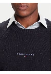 Tommy Jeans Sweter DM0DM22097 Granatowy Regular Fit. Kolor: niebieski. Materiał: syntetyk #5