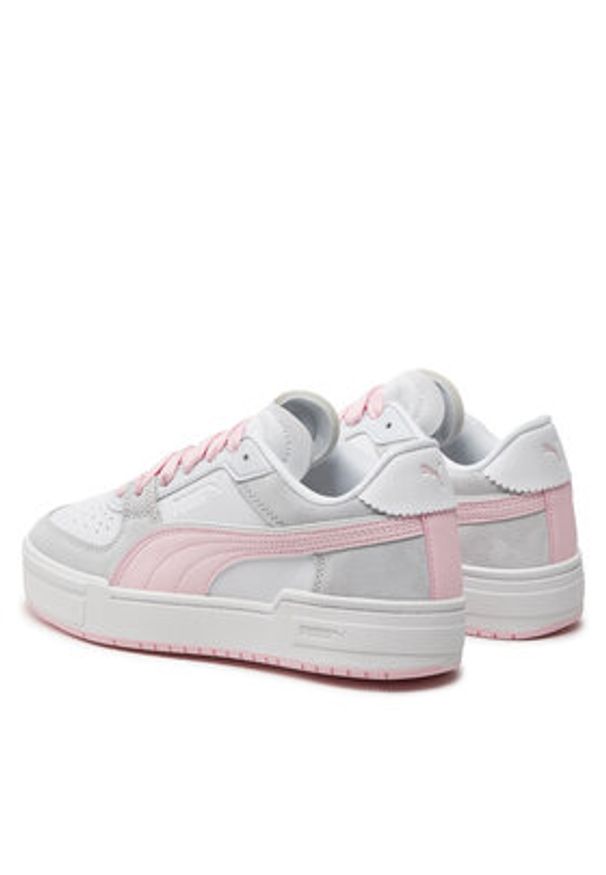 Puma Sneakersy Ca Pro Queen 395882-01 Biały. Kolor: biały. Materiał: skóra