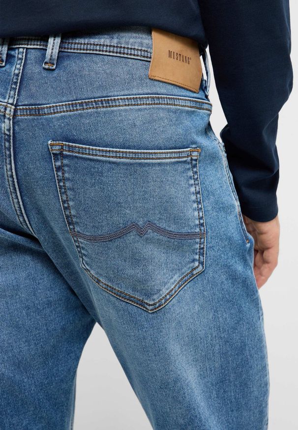 Męskie Spodnie jeansowe Mustang Style Oregon Slim K Denim Blue 1017431 5000 582