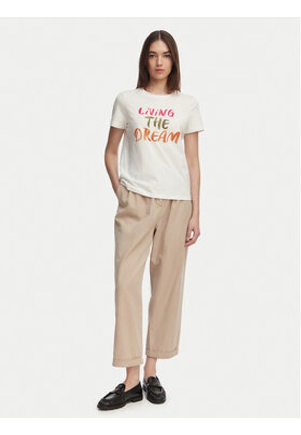 Vero Moda T-Shirt Jida 10340948 Biały Regular Fit. Kolor: biały. Materiał: bawełna