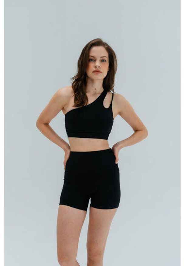 MOONHOLI - Damskie szorty sportowe do jogi Moonholi Glam z kieszeniami. Kolor: czarny. Sport: joga i pilates