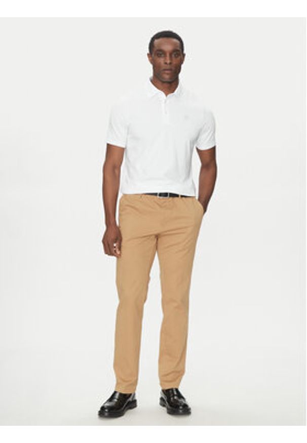 Karl Lagerfeld - KARL LAGERFELD Polo 745750 500221 Biały Regular Fit. Typ kołnierza: polo. Kolor: biały. Materiał: bawełna