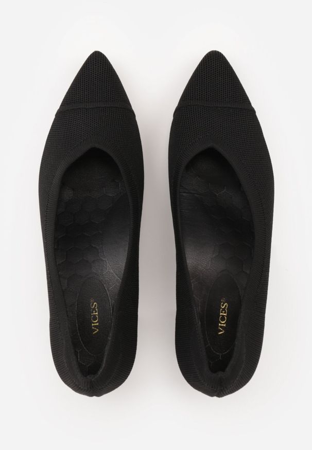 Born2be - Czarne Dzianinowe Czółenka VICES na Stożkowym Obcasie z Amortyzującą Wkładką Jennibelle. Okazja: na co dzień. Kolor: czarny. Materiał: dzianina. Obcas: na obcasie. Styl: elegancki, klasyczny, casual. Wysokość obcasa: średni