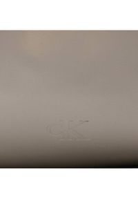 Calvin Klein Jeans Torebka Gathered Ew K60K612650 Beżowy. Kolor: beżowy. Materiał: skórzane