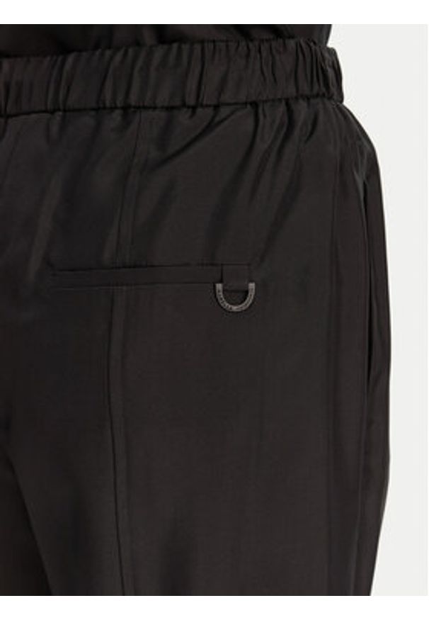 Marella Spodnie materiałowe Abetaia 2513131095 Czarny Relaxed Fit. Kolor: czarny. Materiał: jedwab