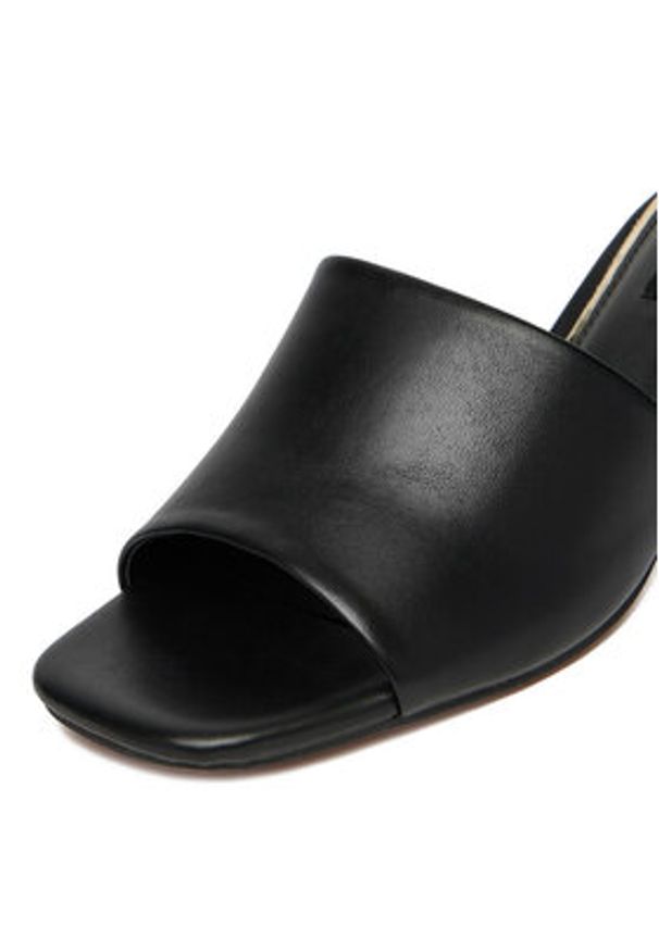 Nine West Klapki CEO-6223-9 Czarny. Kolor: czarny. Materiał: materiał