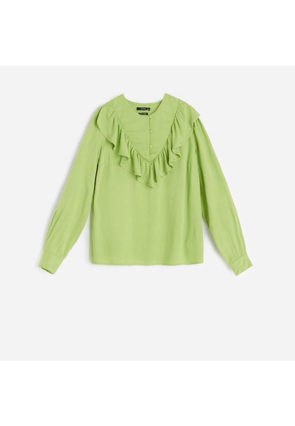 Reserved - Gładka bluzka z falbaną - Zielony. Kolor: zielony. Wzór: gładki