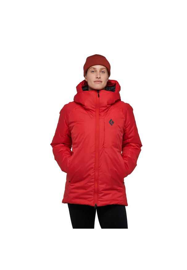 Parka dla kobiet Black Diamond Belay. Kolor: czerwony. Sezon: zima. Sport: turystyka piesza, wspinaczka