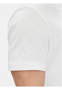 Calvin Klein Jeans T-Shirt J30J323993 Biały Regular Fit. Kolor: biały. Materiał: bawełna #4